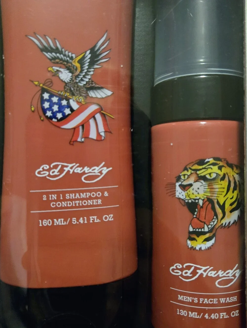 NWOT Ed Hardy 4-Piece Men's Hair, Body, and Face Tin Kit